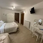 I Giardini Bed & Breakfast 4*