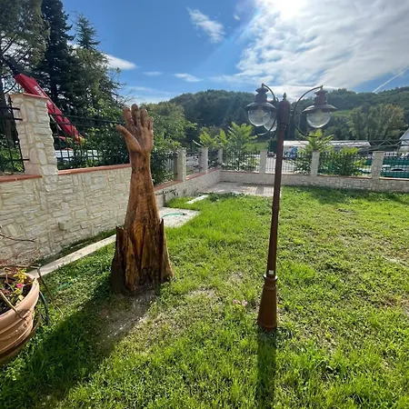 I Giardini Nocleg ze śniadaniem Pieve Torina